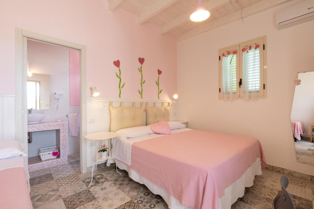 B&B L'Isola Che Non C'E Torre San Giovanni Ugento Bagian luar foto