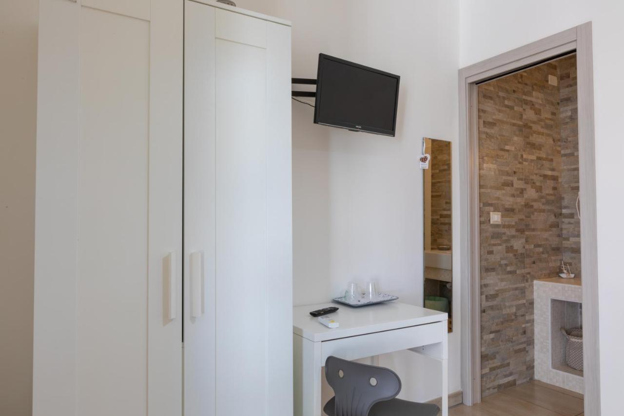 B&B L'Isola Che Non C'E Torre San Giovanni Ugento Bagian luar foto